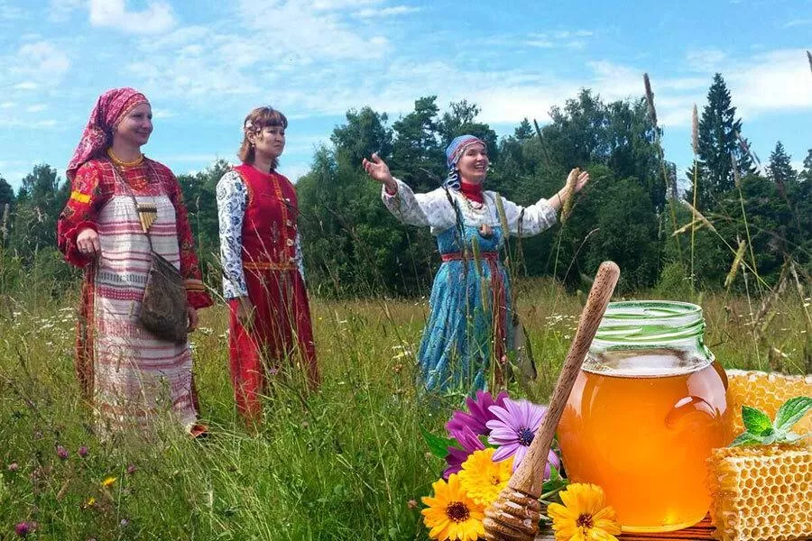 Медовый спас «Обычаи и традиции»