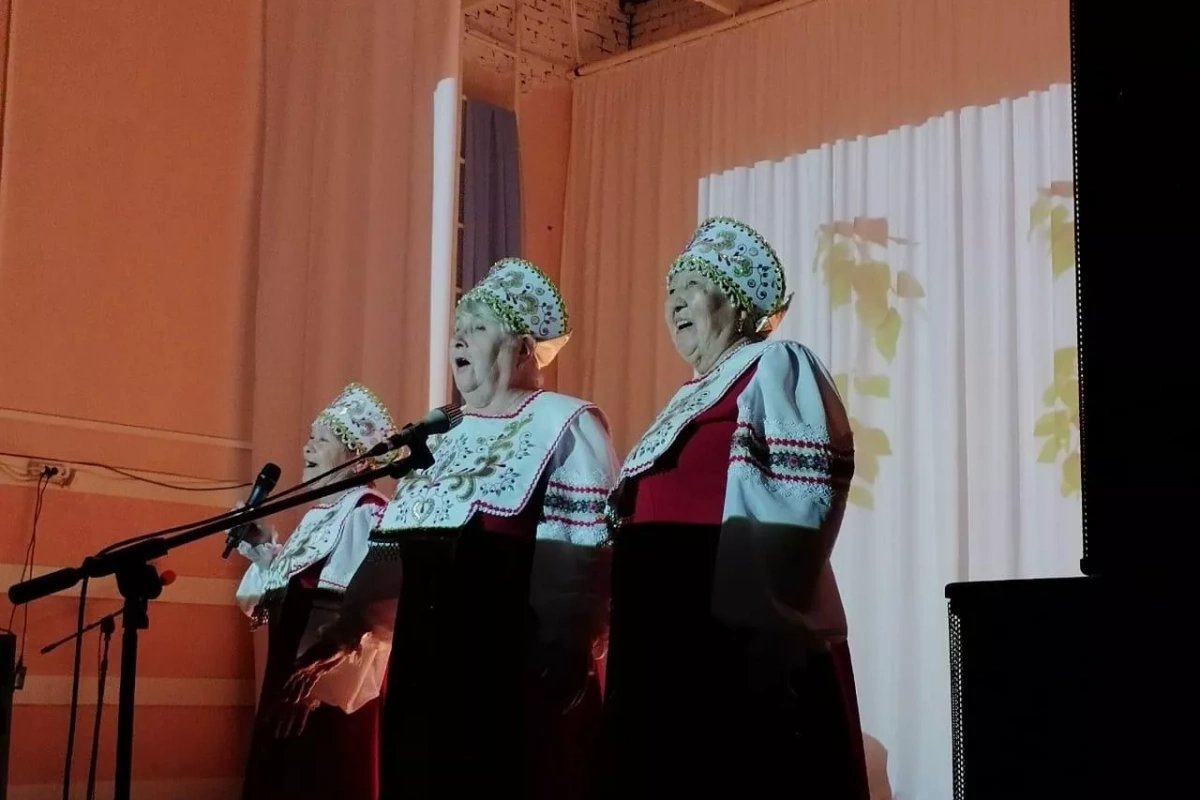 Праздничная программа «Край, в котором я живу»