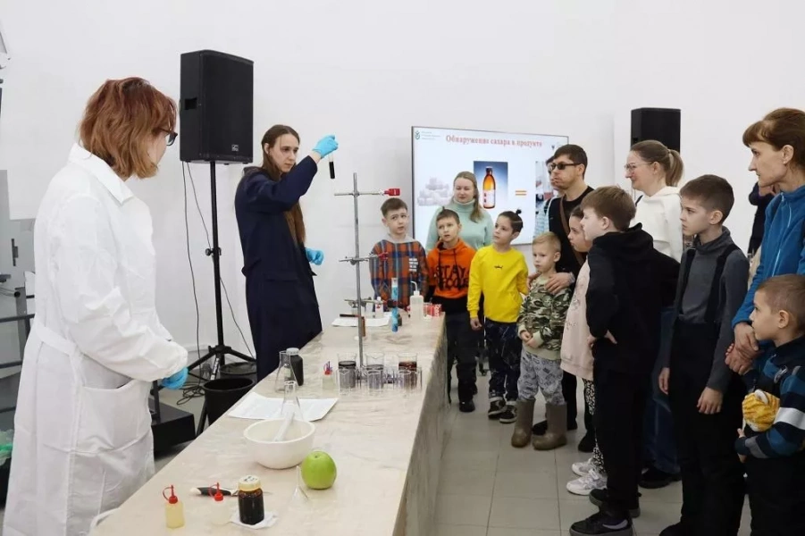 Занятие «Взрывные открытия» (химия)