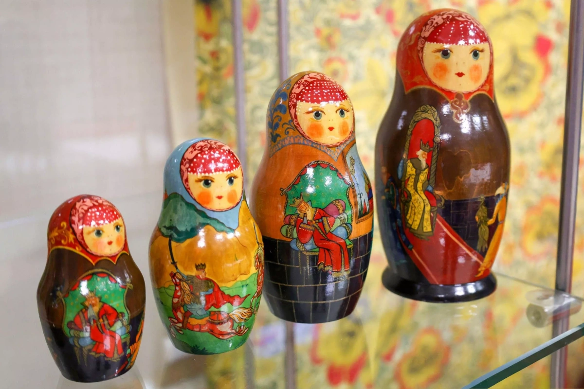 Выставка «Весёлая матрёшка»
