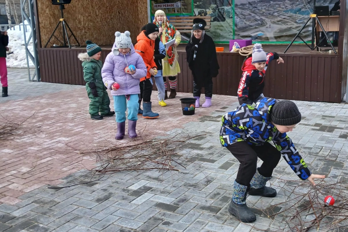 «Вороний день в кругу друзей»