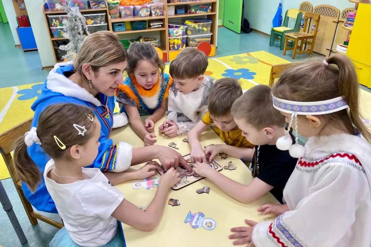 Познавательно-игровая программа «На краешке земли»