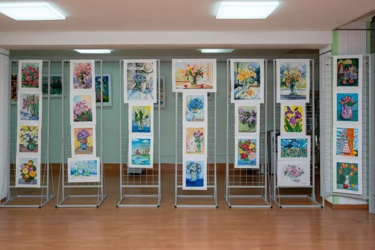 Выставка художественных работ обучающихся «Весенняя капель»