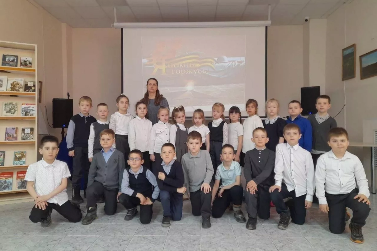 «И песни тоже воевали»