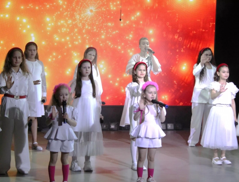 Концерт «Маленькие сердца большой семьи»