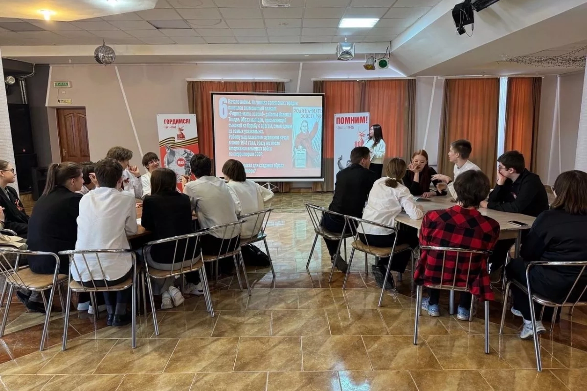 Интеллектуальная встреча «Сокровища народов России»