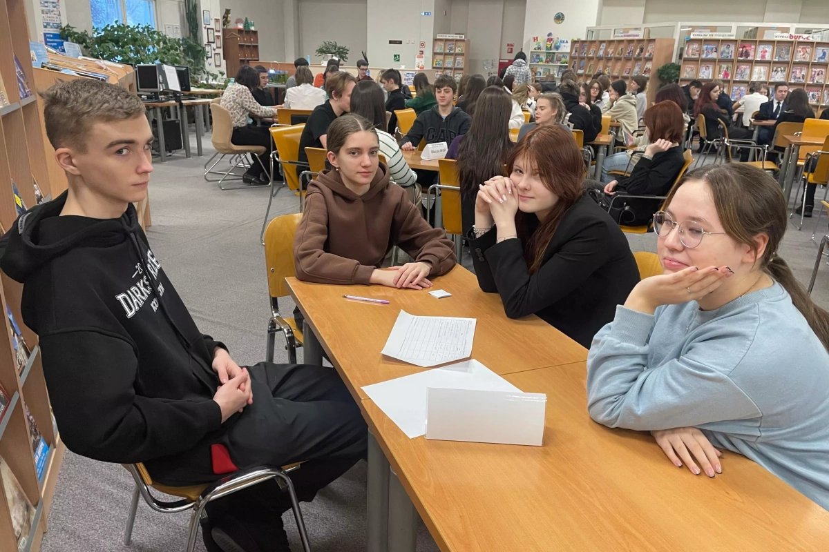 Библиоквест «Эрудиты в книжных лабиринтах»