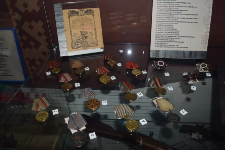 «Этих дней не смолкнет слава»