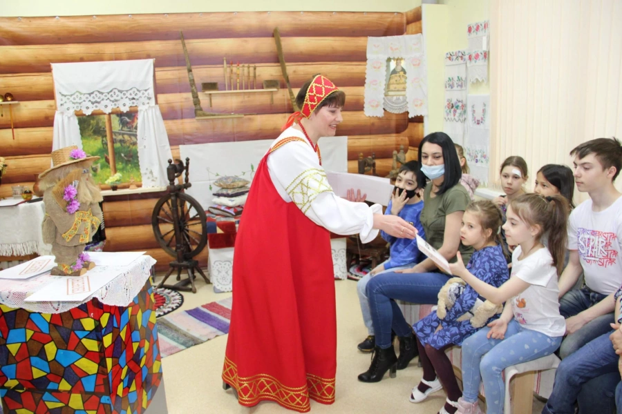 Квест «Красна изба углами»
