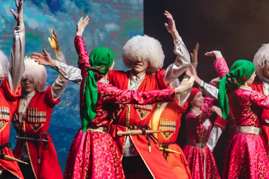 Концерт Народного самодеятельного коллектива ансамбля народного танца «Ватан»