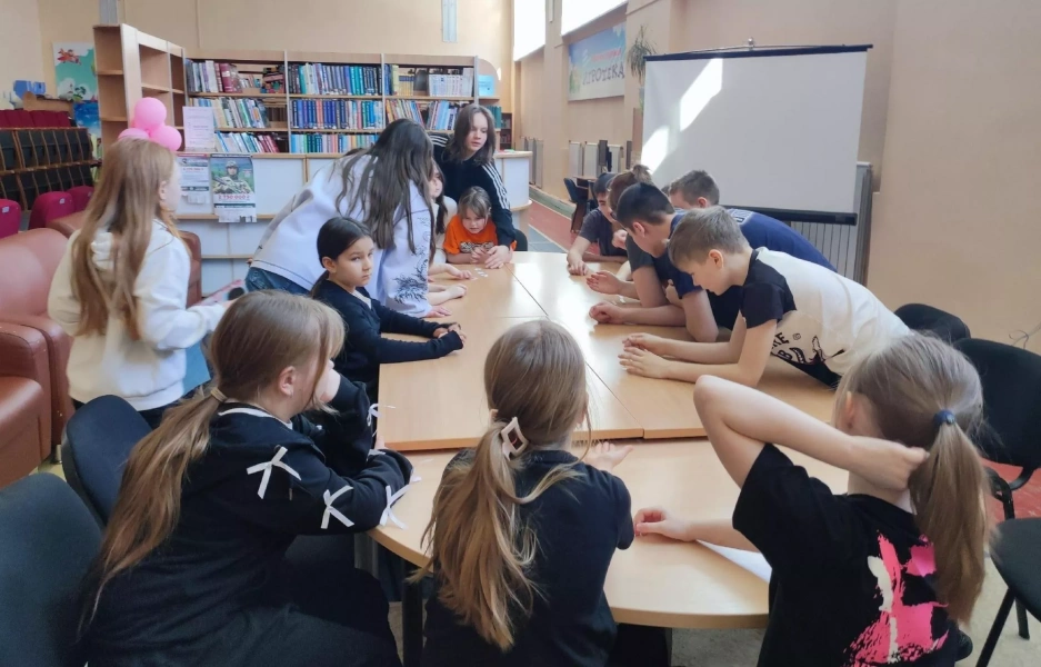 Международный день защиты детей в библиотеке «Весёлый мир детства»