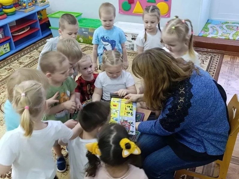 Международный день защиты детей в библиотеке «Весёлый мир детства»