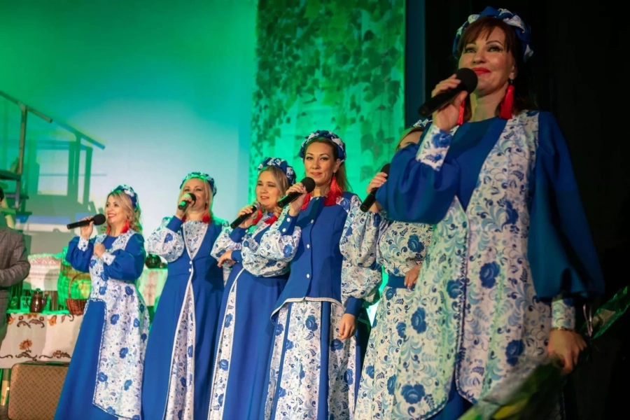 Концертная программа ко Дню России «Единая Россия - Единая семья»