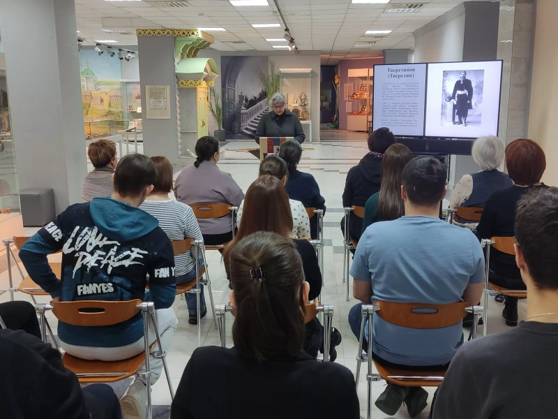 Просветительский проект «Авторский четверг»