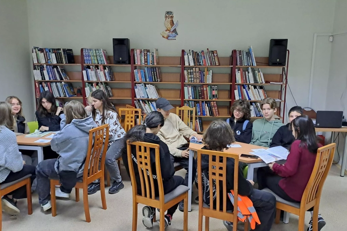 «В дивном государстве»