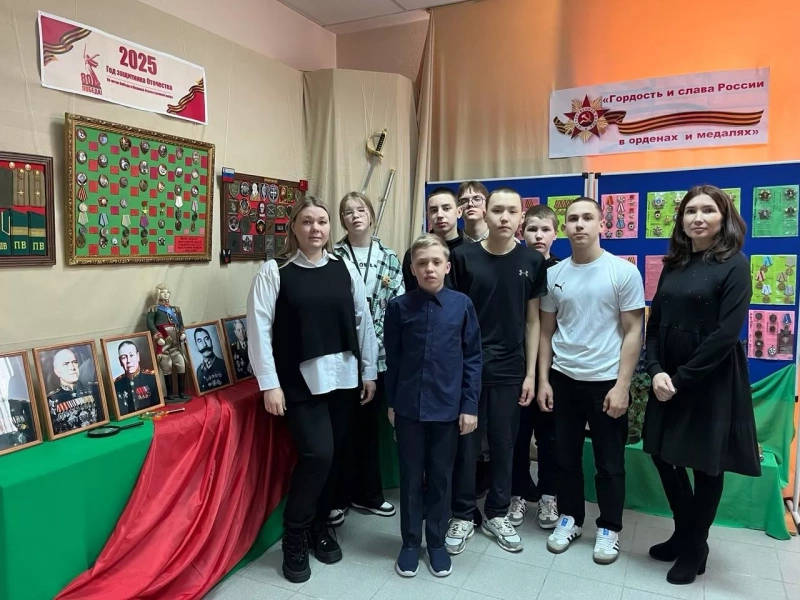 Выставка «Гордость и сила России в орденах и медалях»