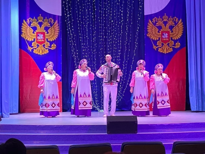 Праздничная концертная программа «В единстве наша сила»