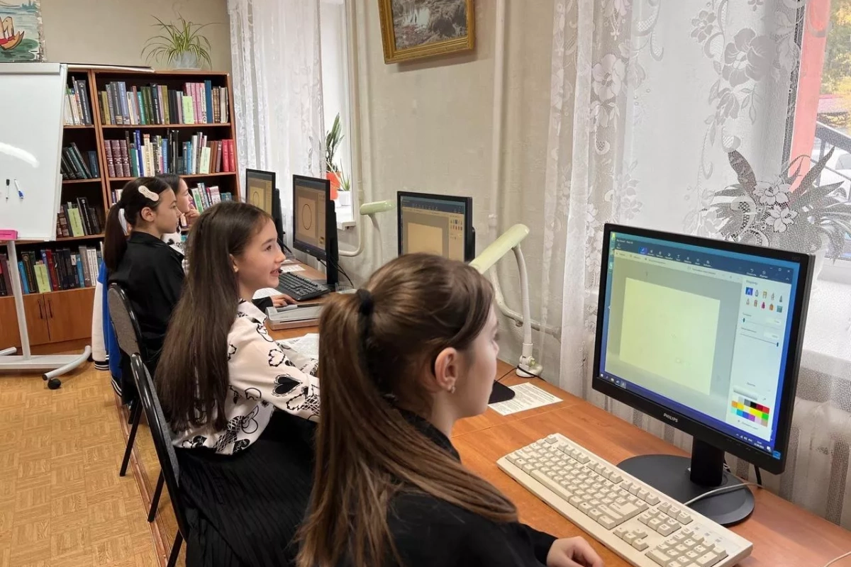 «Я хочу, чтоб Интернет был вам другом много лет»