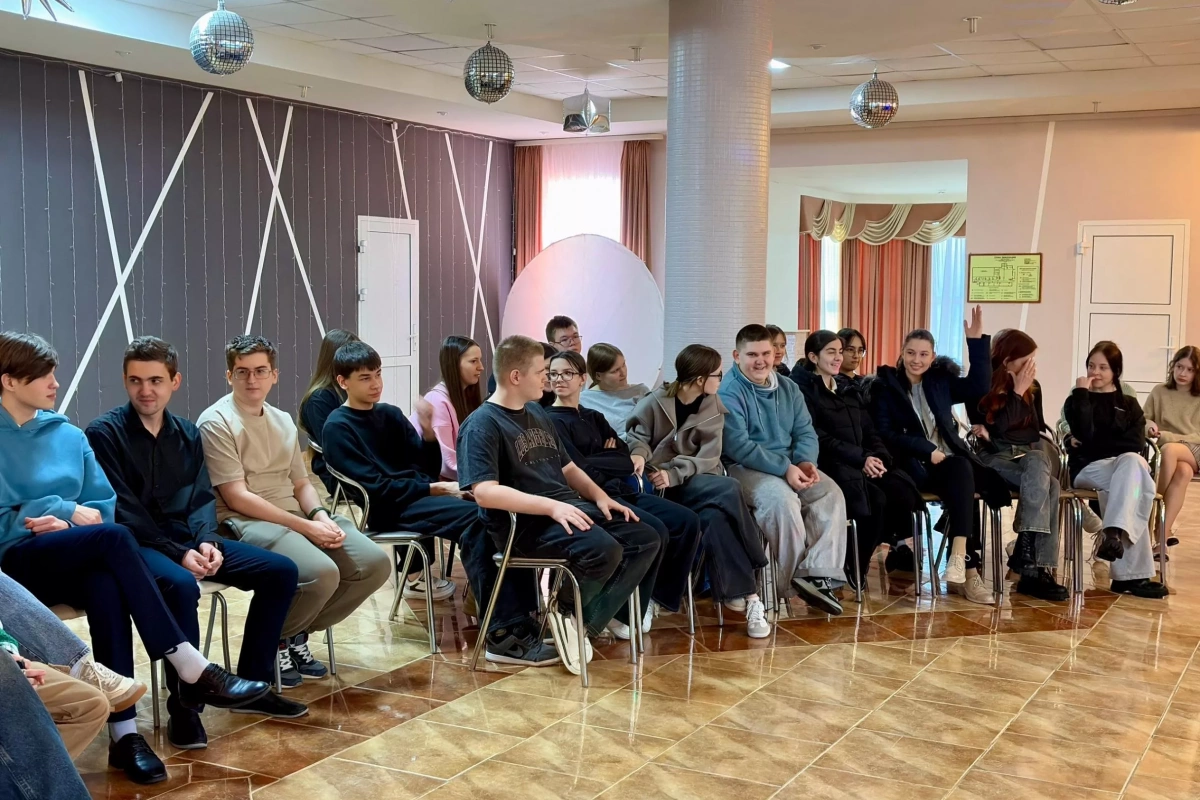 Патриотический час «Дорогами героев»