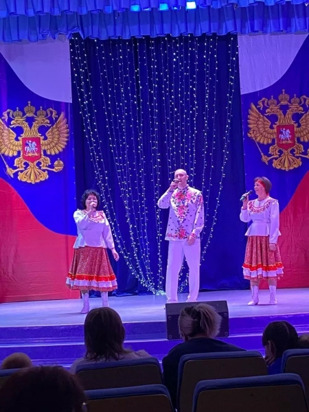 Праздничная концертная программа «В единстве наша сила»