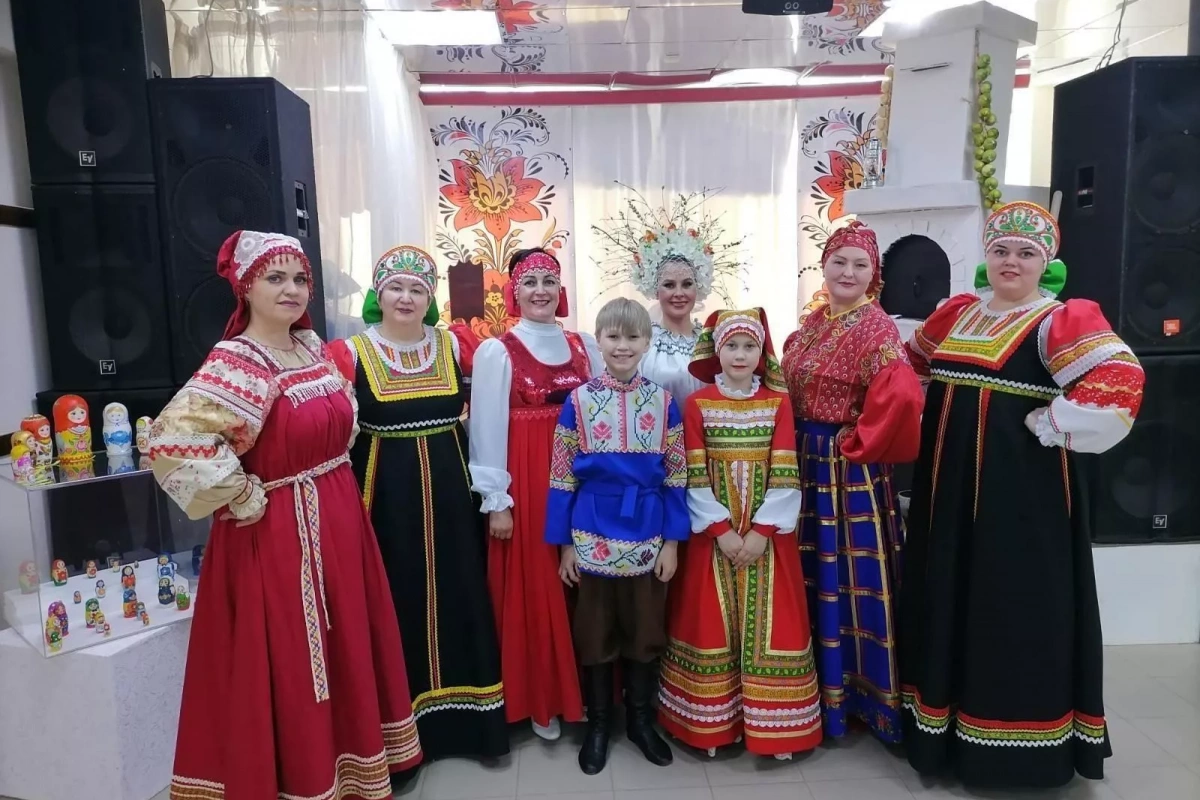 Общепоселковый фестиваль «Покрывало мира»
