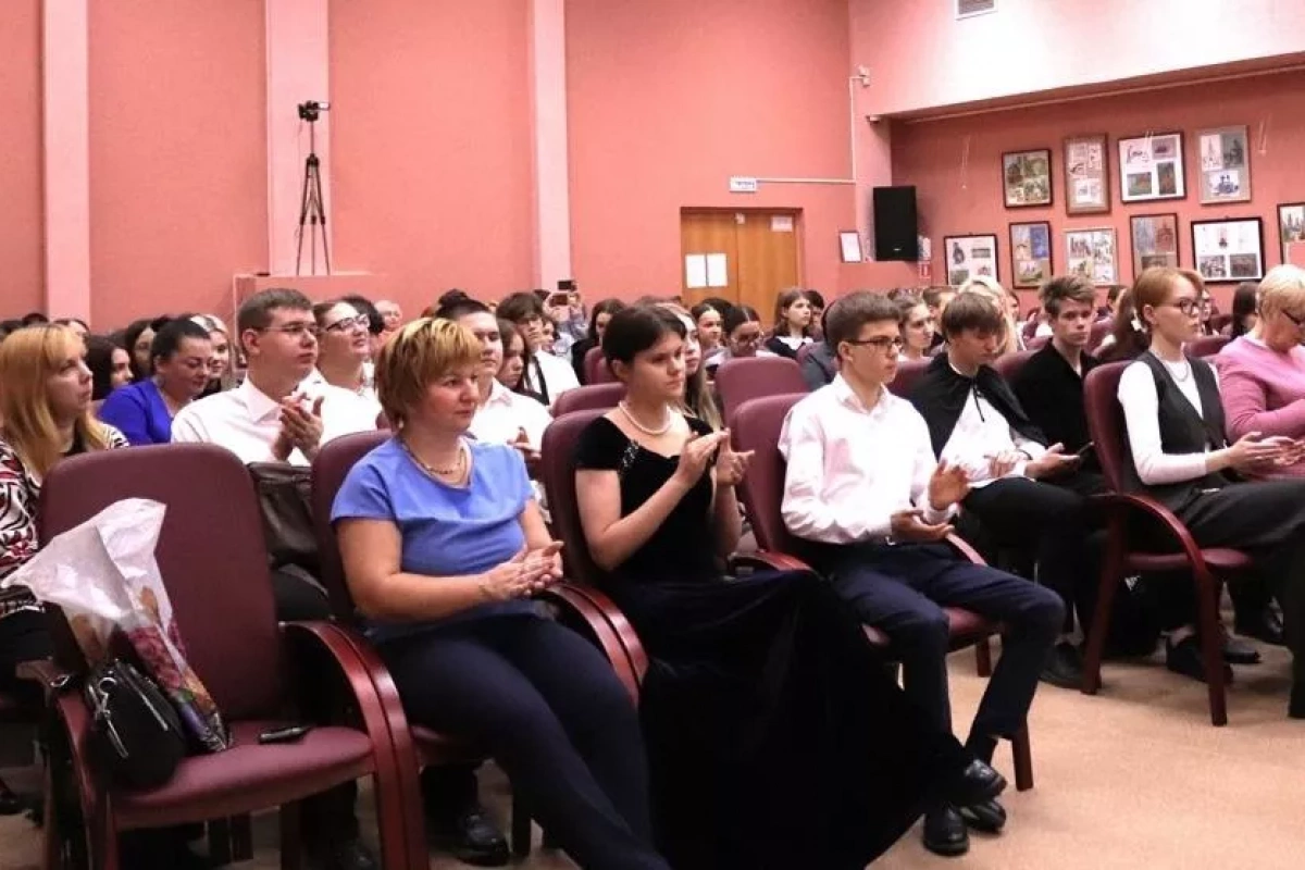 Городской конкурс художественной декламации «Во весь голос»
