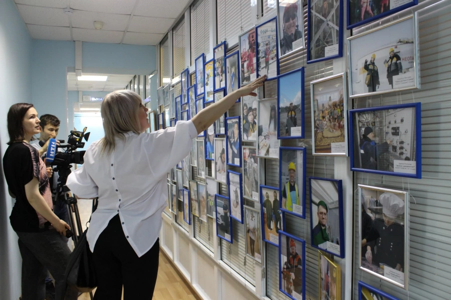 Городской конкурс фотографий «Улыбка рабочего»