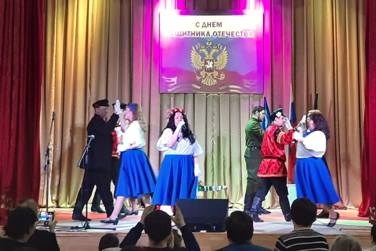 Концертная программа «Вам, защитники Отечества!»