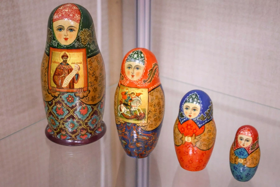Выставка «Весёлая матрёшка»