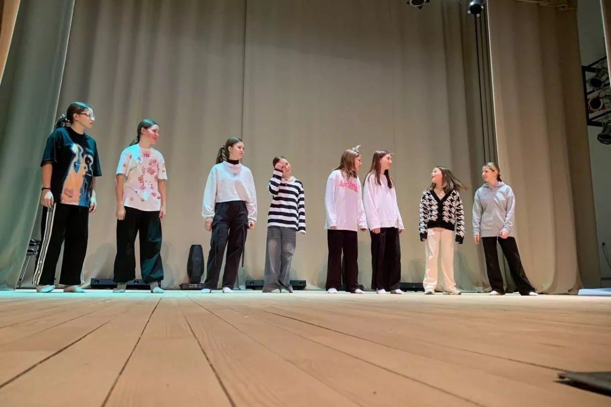 Театральная встреча «Весь мир театр!», посвященный к международному дню театра.