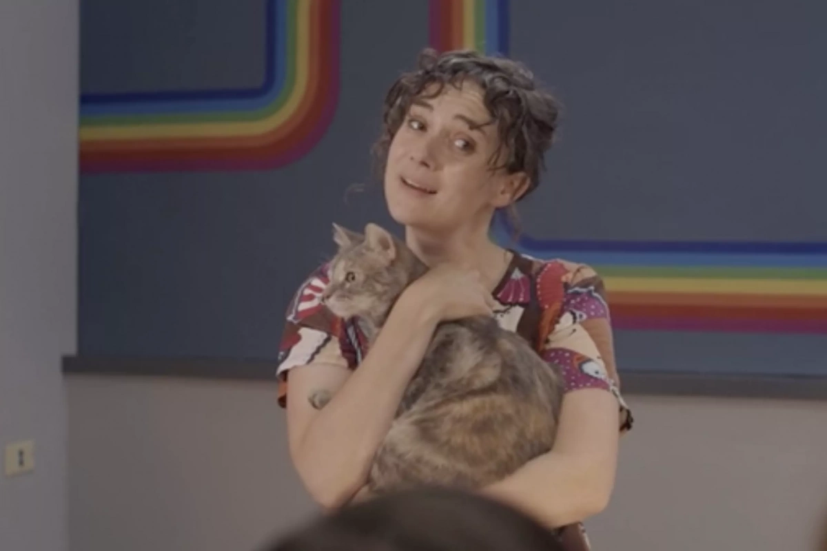 Котята учатся летать