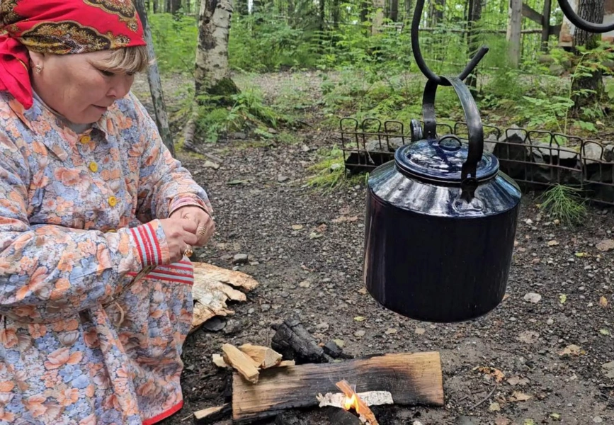 Экспозиция воссозданного хантыйского поселения