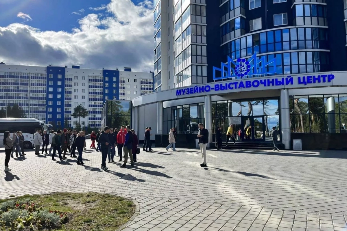 Пешеходная экскурсия по городу Когалыму