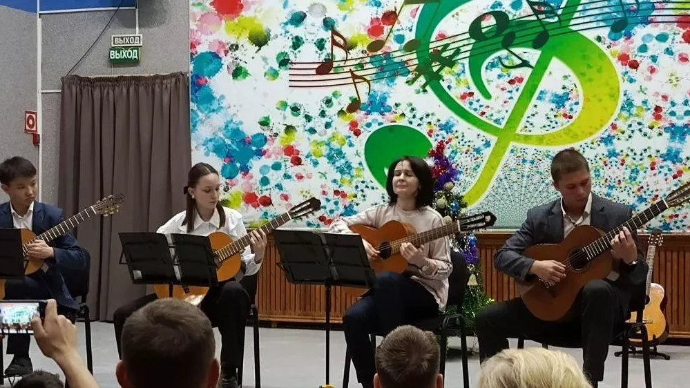«Новогодняя книга приключений»