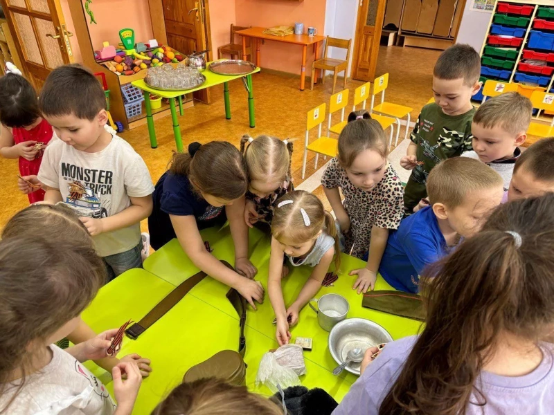 Музей в чемодане «Защитникам Отечества посвящается…»