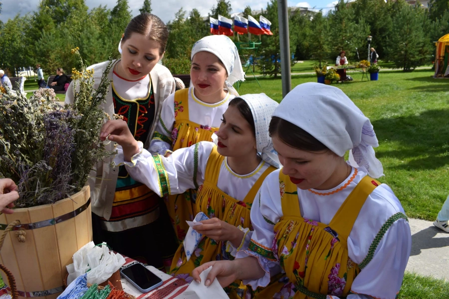 Три Великих Спаса