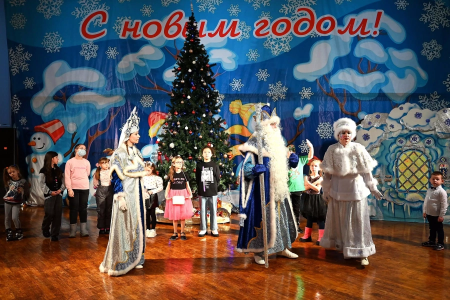 Новогодняя сказка «Новому году-быть!»