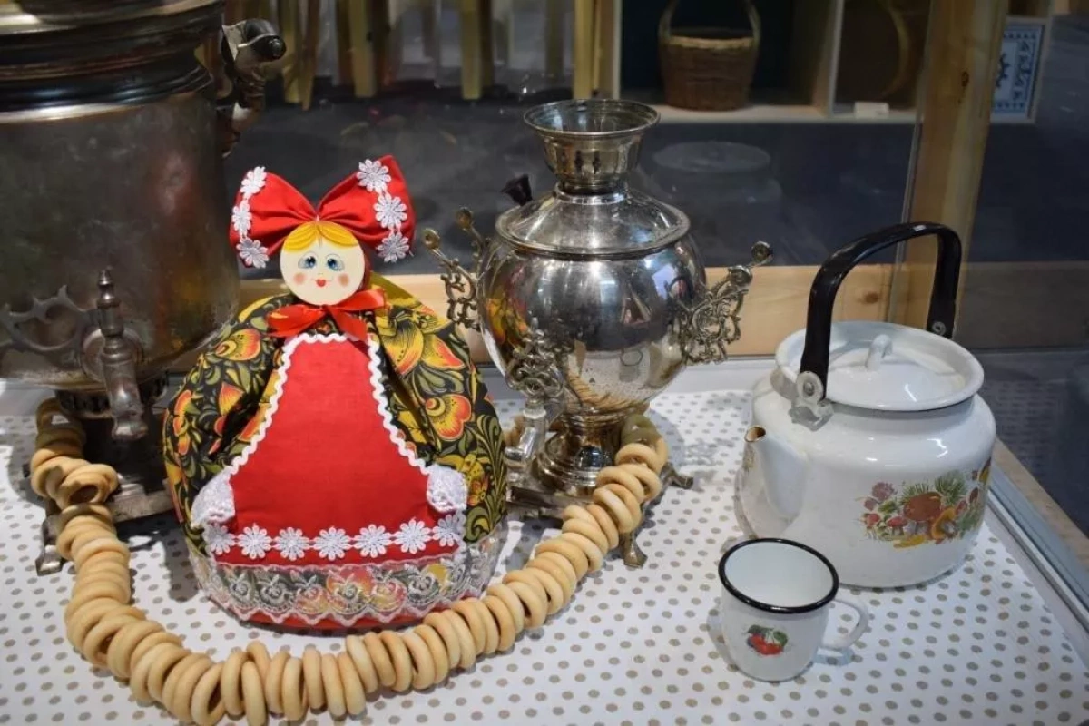 «За чашкой чая»