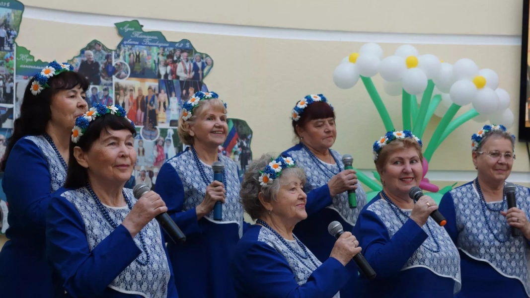 Развлекательная программа для граждан пожилого возраста «Раз в крещенский вечерок...»